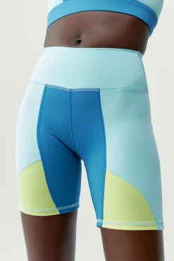 Born Living Yoga Pantalón corto Darana
