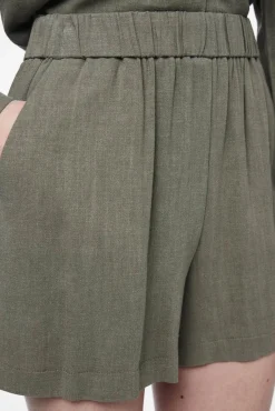 Pieces Pantalón corto de lino con cintura elástica
