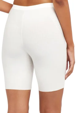 Spanx Pantalón corto moldeador invisible
