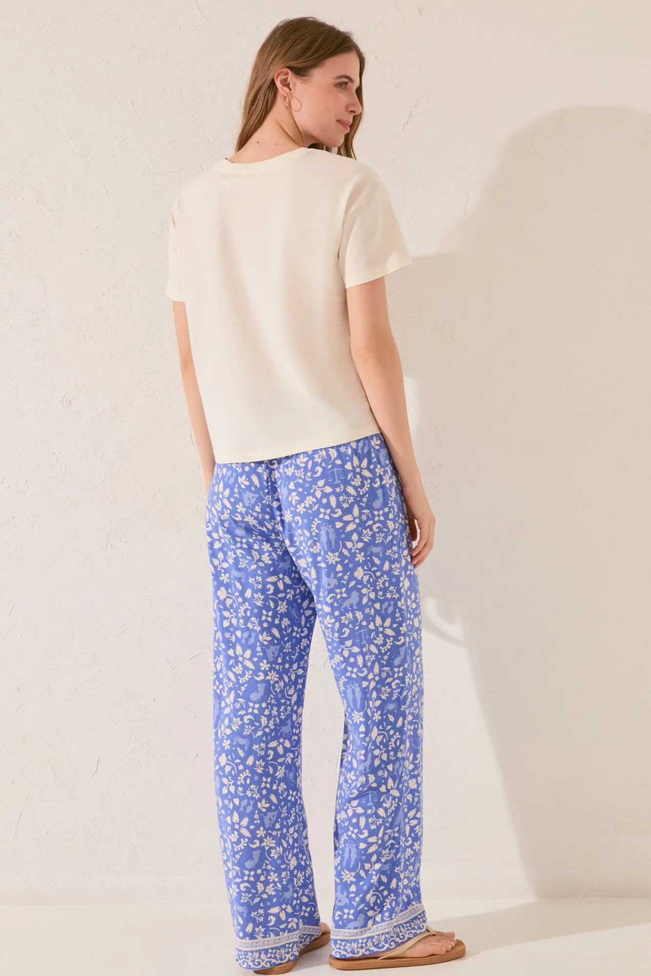 Women'secret Pantalón largo flores azul