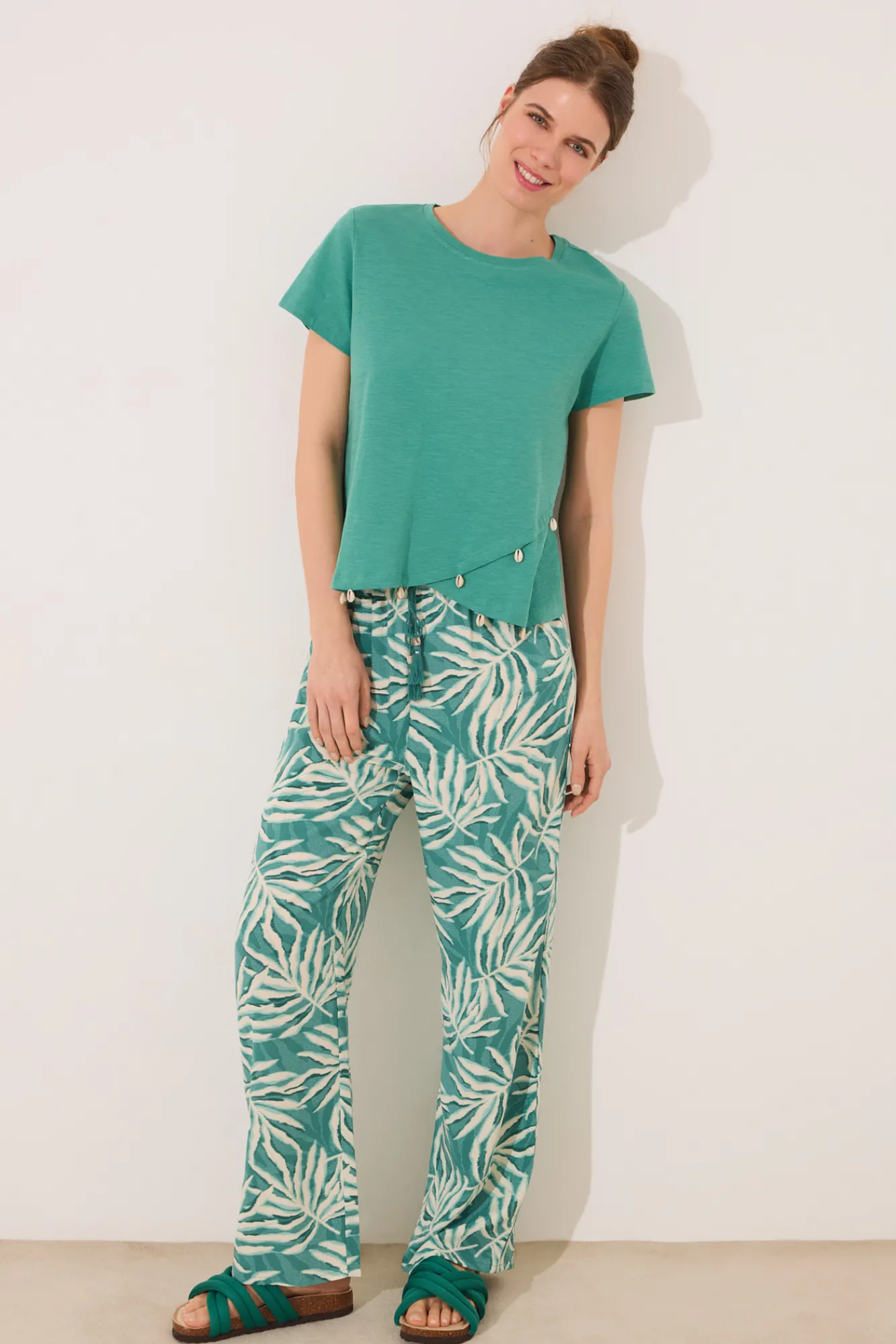 Women'secret Pantalón largo hojas verde