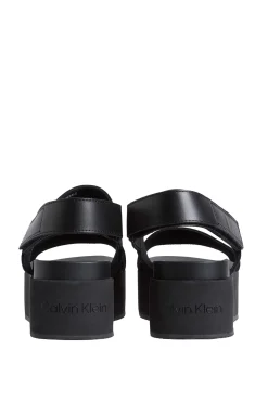 Calvin Klein Sandalias con plataforma