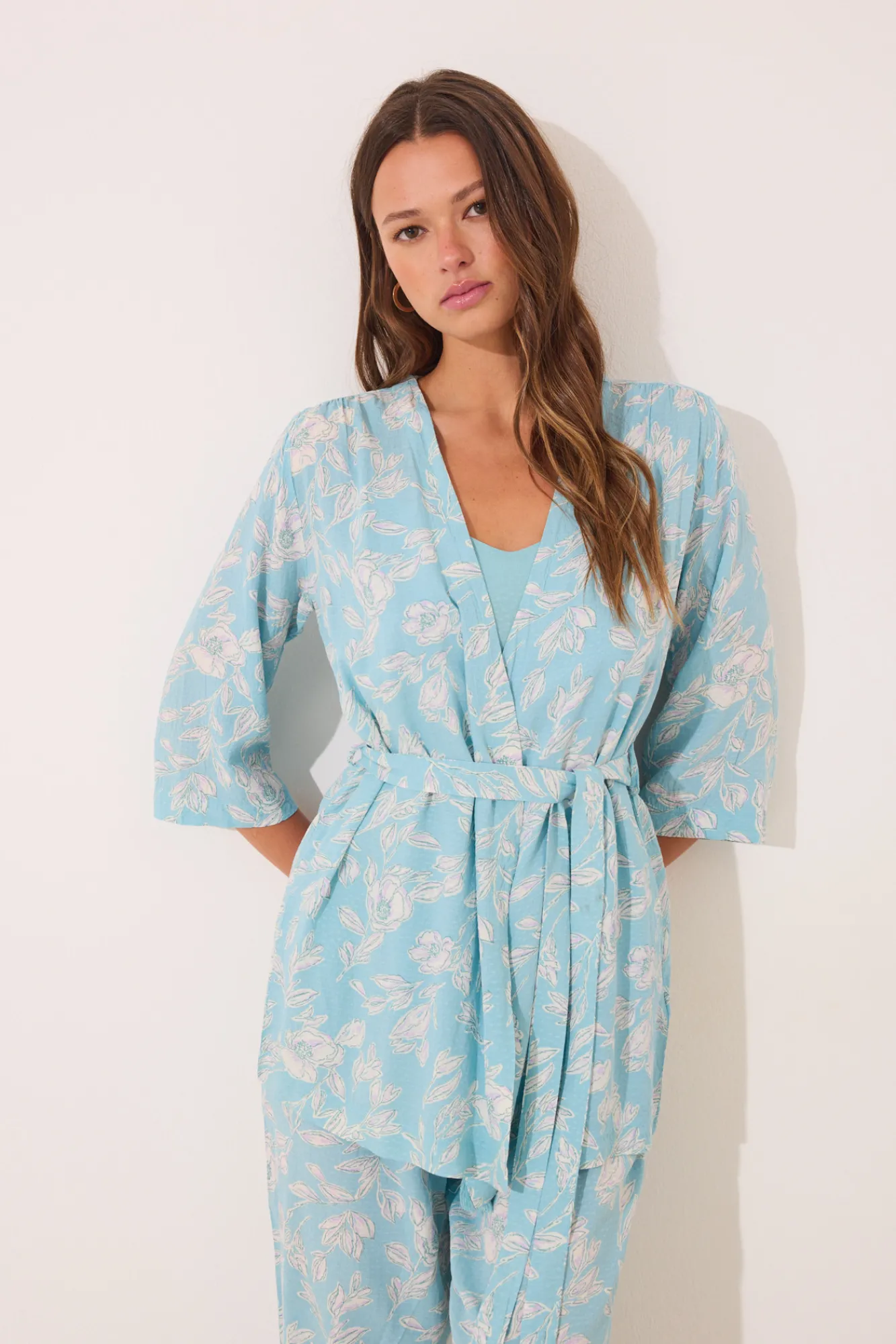 Women'secret Set de camiseta, pantalón y bata