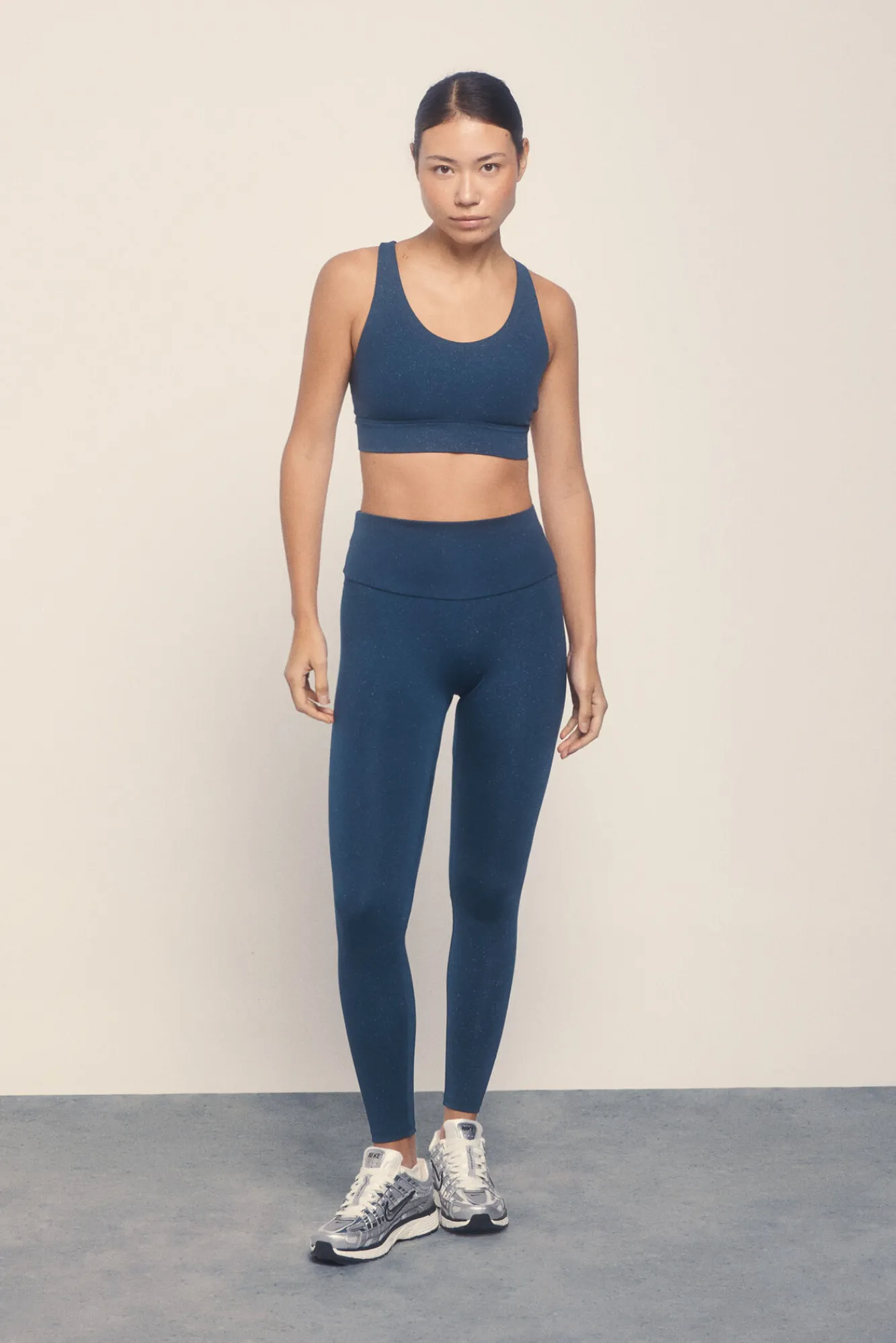 Dash and Stars Sujetador deportivo 4D STRETCH brillo
