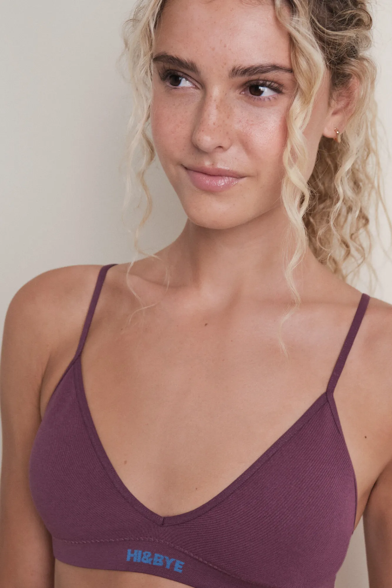 HI&BYE Sujetador seamless triangular burgundy