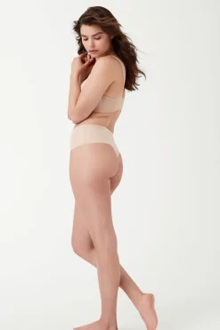 Spanx Tanga moldeador invisible café au lait