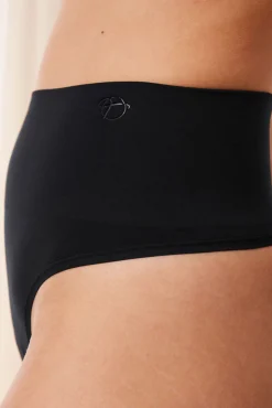 Triumph Tanga Soft Sculpt Bandeau String
