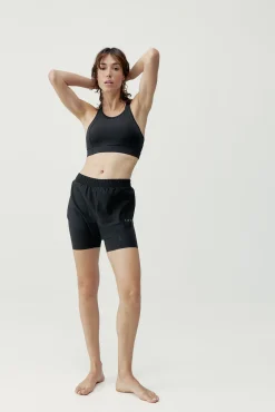 Born Living Yoga Top deportivo Bikila