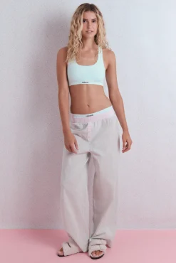 HI&BYE Top deportivo seamless canalé