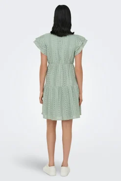 Only Vestido corto manga corta