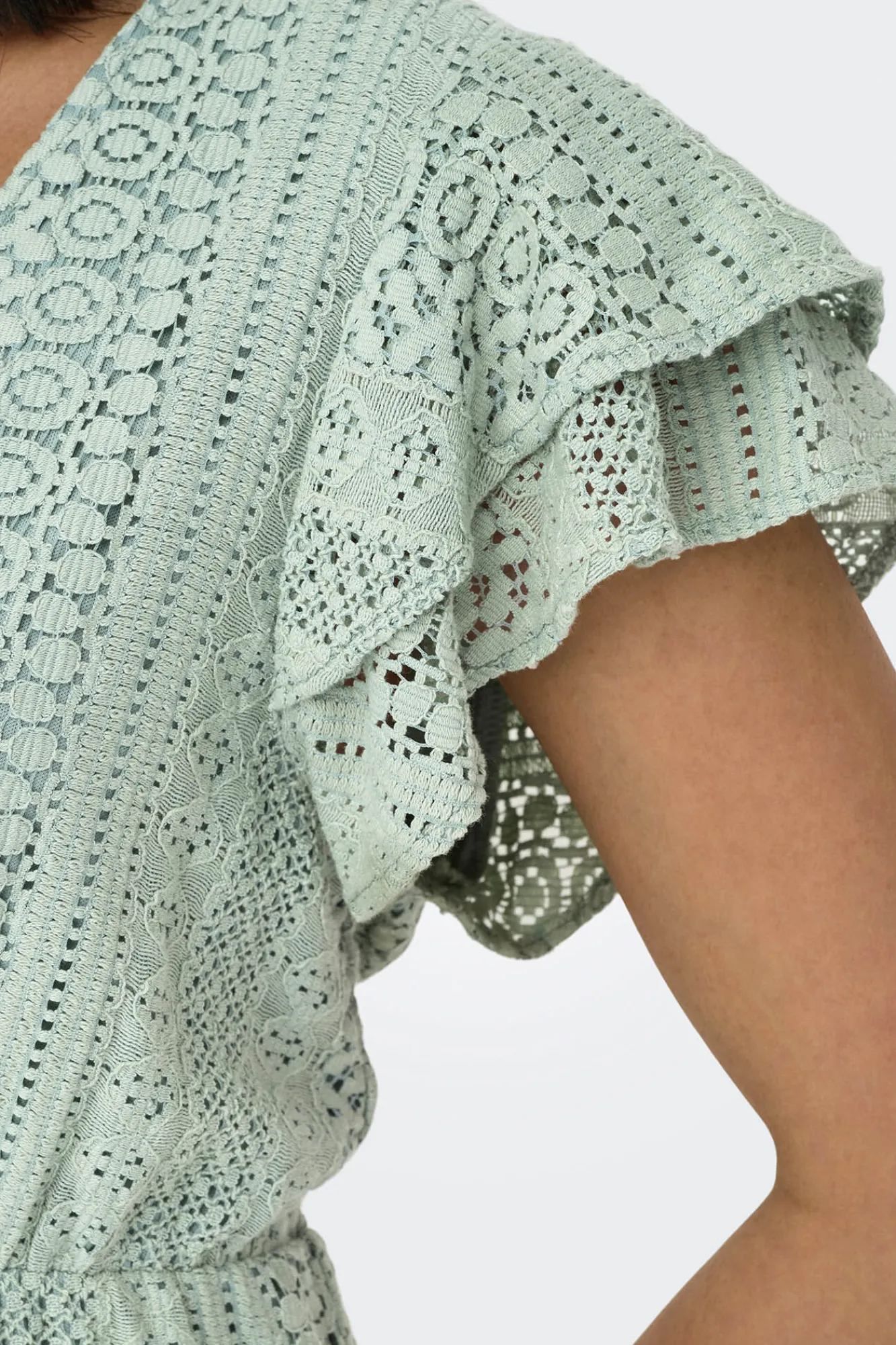 Only Vestido corto manga corta
