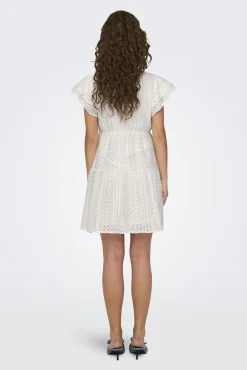 Only Vestido corto manga corta
