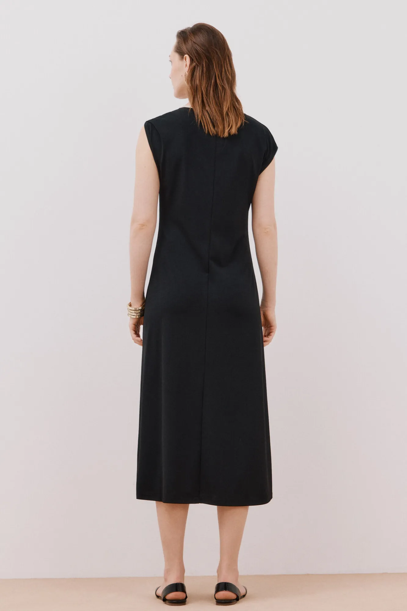 Cortefiel Vestido escote pico contraste