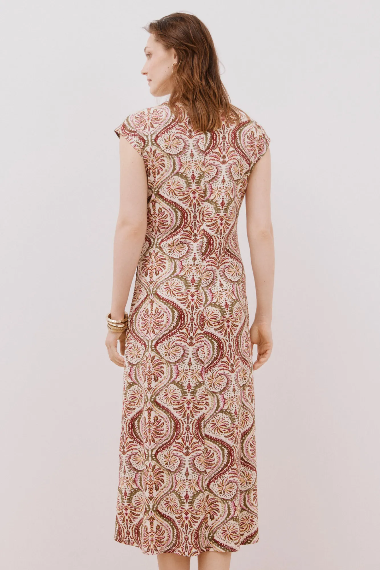 Cortefiel Vestido escote pico contraste