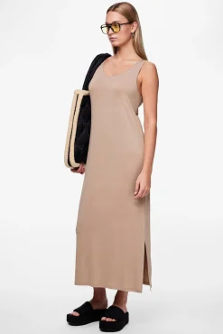 Pieces Vestido midi tirantes